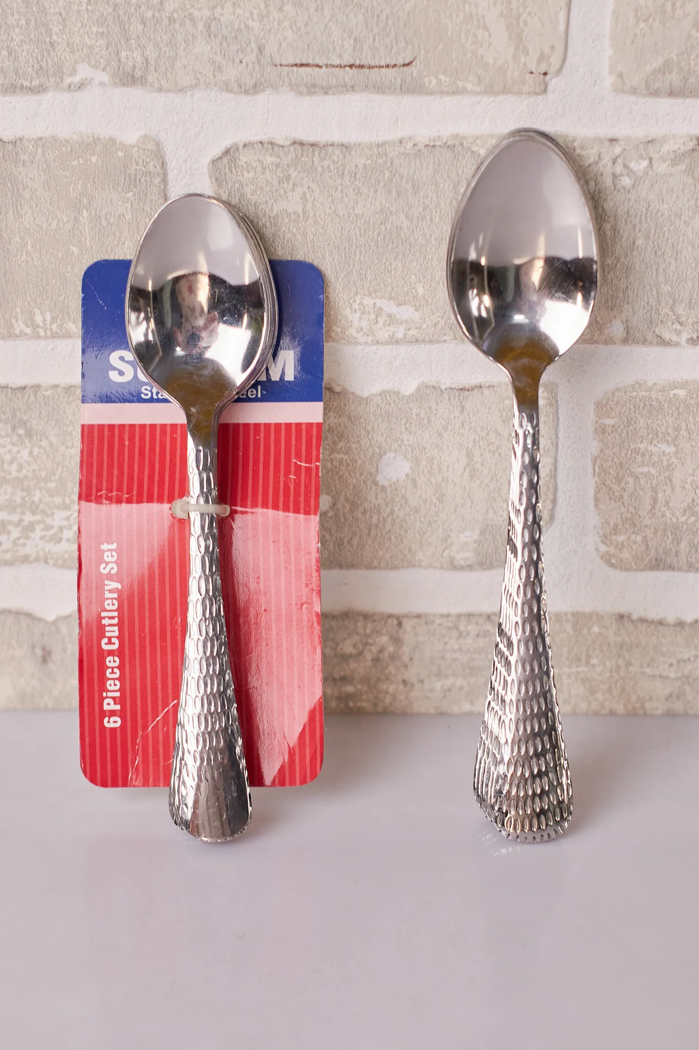 Stainless Steel Spoons Textured Handles — Kitchen and Dining prop for rent in Delhi NCR